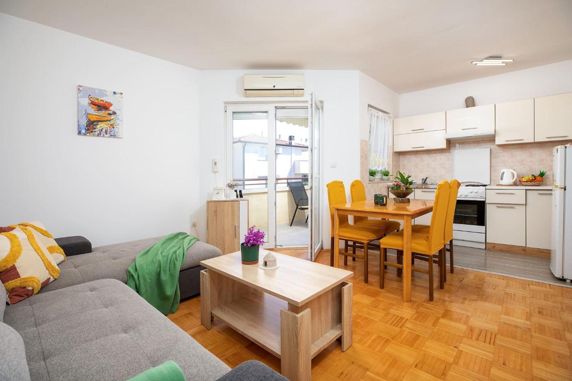 Apartment Stellina Stinjan Exterior photo